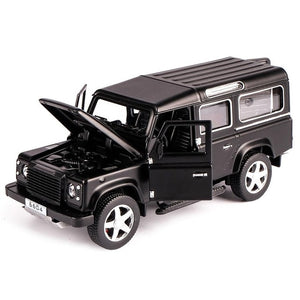 1:32 Scale Diecast Model Car Metal Model Classic Toy Car Alloy For Kids Toys Gift Collection Acousto-optic Pull-back Car Toy