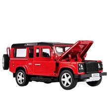 Load image into Gallery viewer, 1:32 Scale Diecast Model Car Metal Model Classic Toy Car Alloy For Kids Toys Gift Collection Acousto-optic Pull-back Car Toy